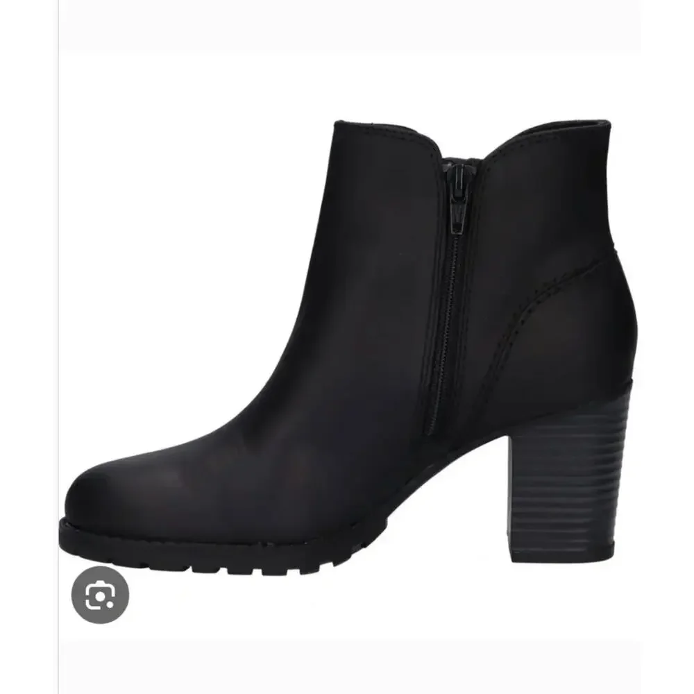 Clarks Verona Trish Leather Boots 8.5 Black NWT Ankle Booties Heel Comfort